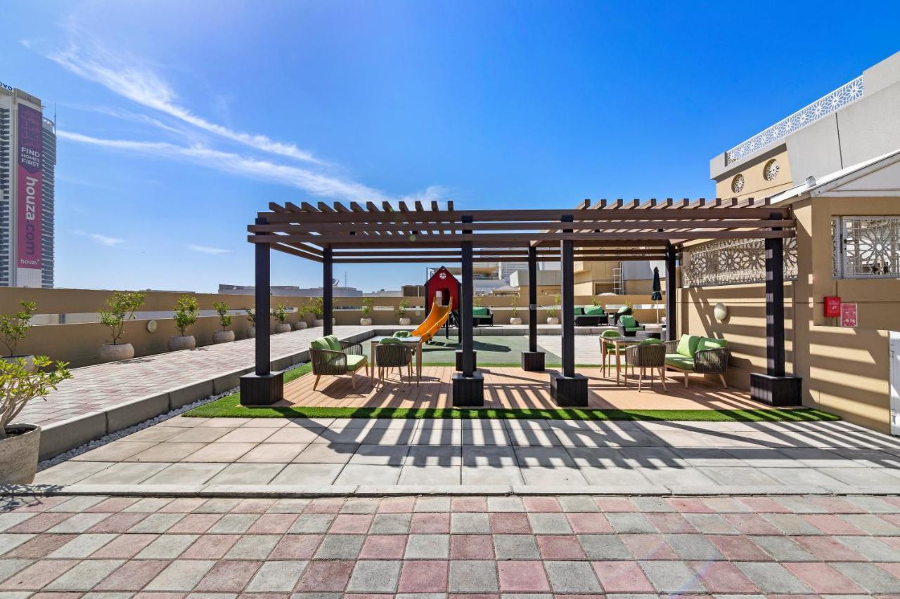 Al Khoory Hotel Apartamentos Al Barsha Dubái Exterior foto